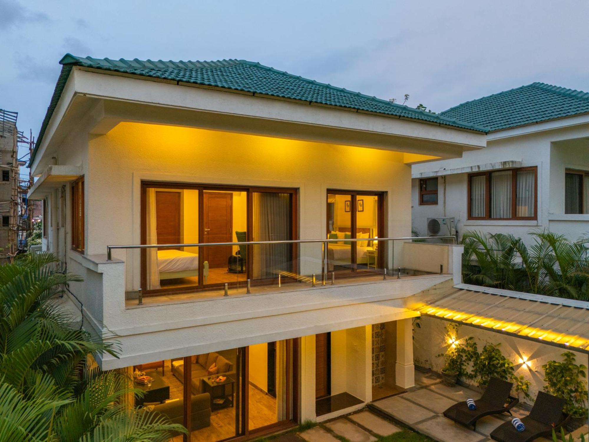 Elivaas 3 Bhk With Pvt Pool - Azalea Villa Siolim Exterior photo