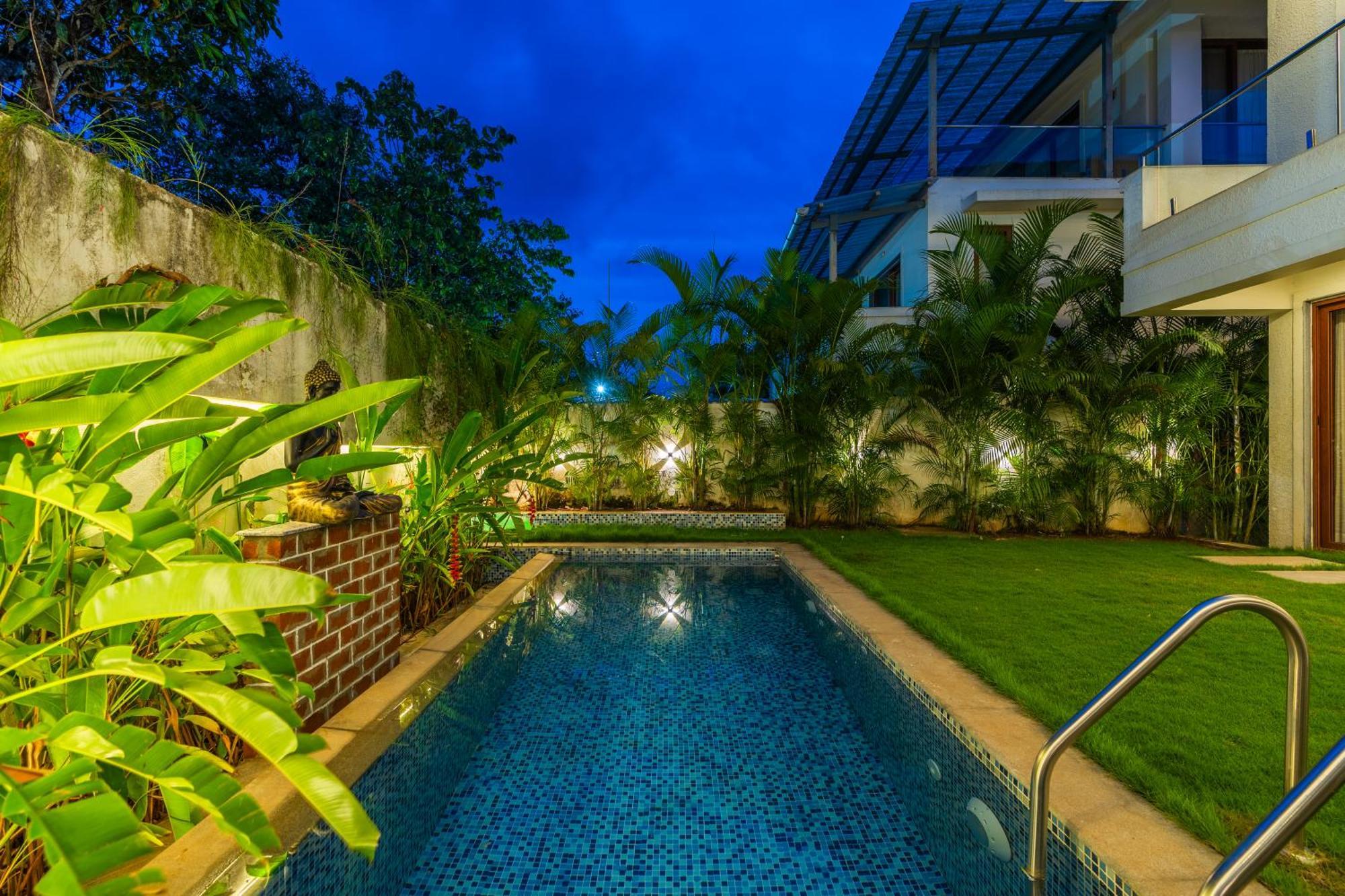 Elivaas 3 Bhk With Pvt Pool - Azalea Villa Siolim Exterior photo