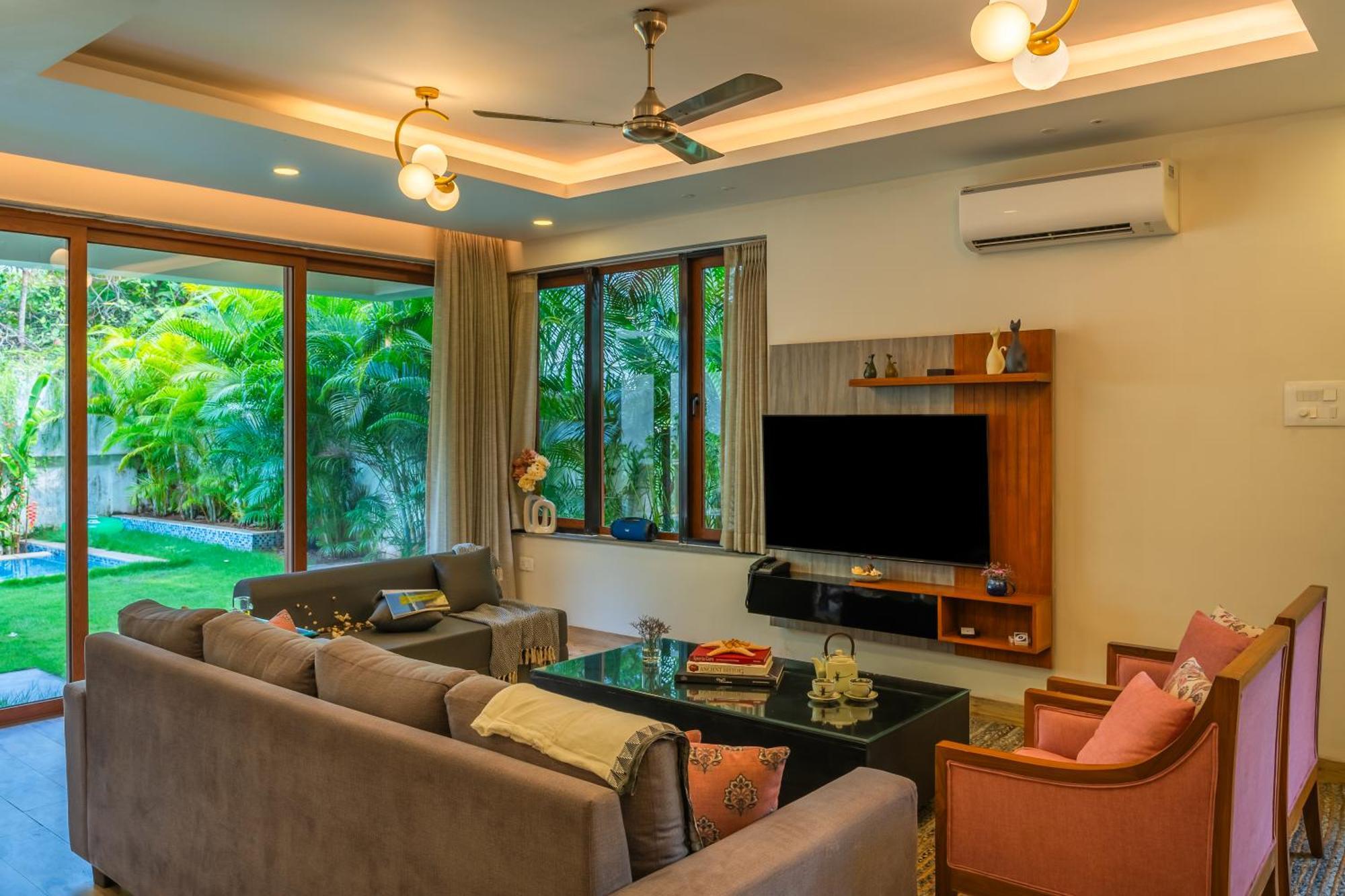 Elivaas 3 Bhk With Pvt Pool - Azalea Villa Siolim Exterior photo