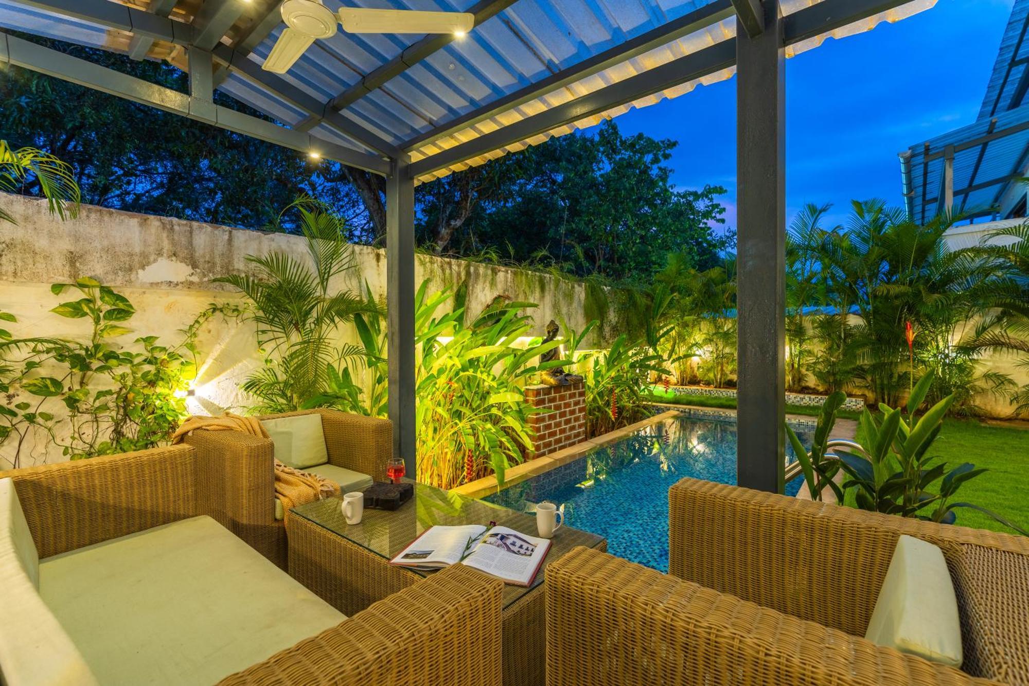 Elivaas 3 Bhk With Pvt Pool - Azalea Villa Siolim Exterior photo