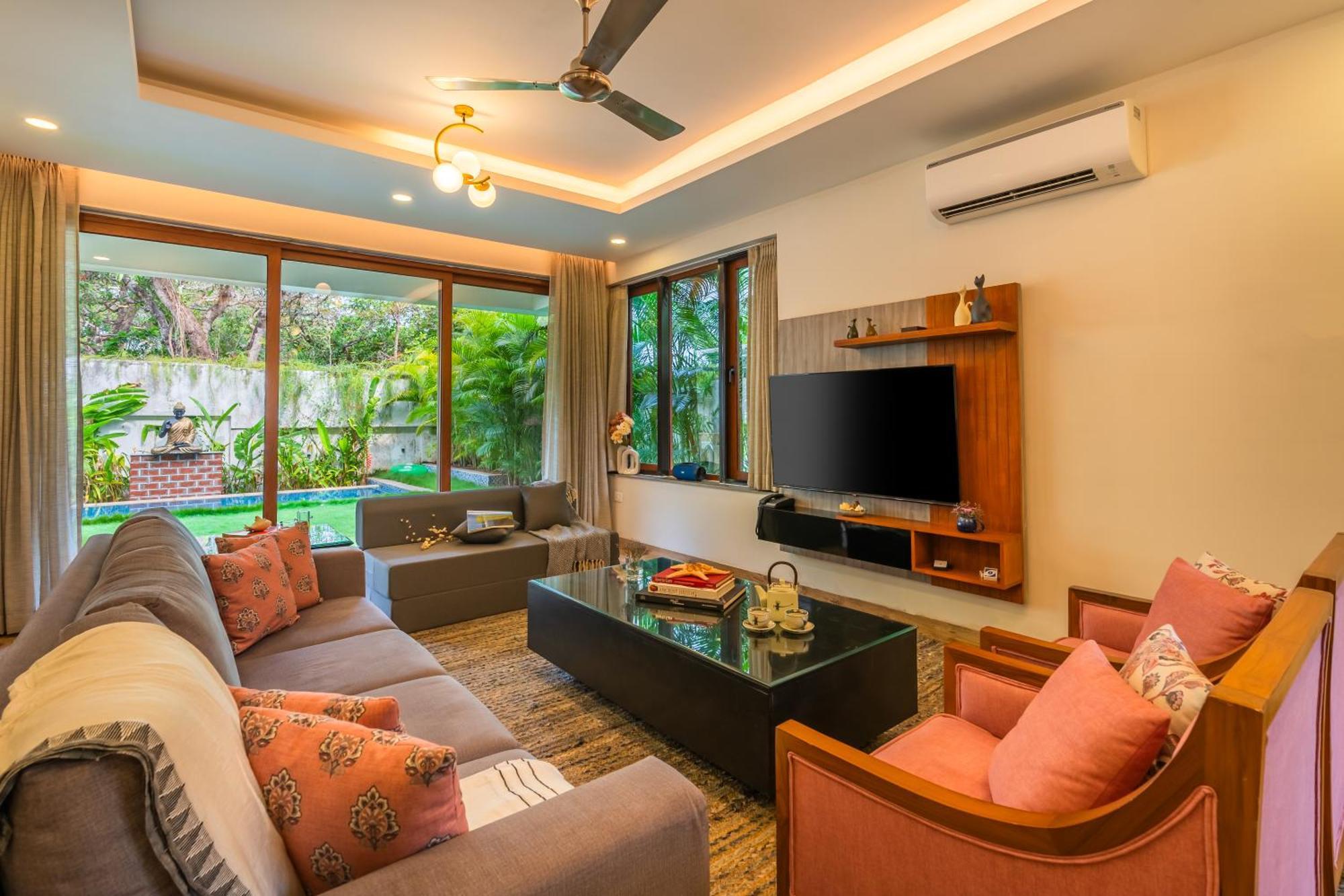 Elivaas 3 Bhk With Pvt Pool - Azalea Villa Siolim Exterior photo